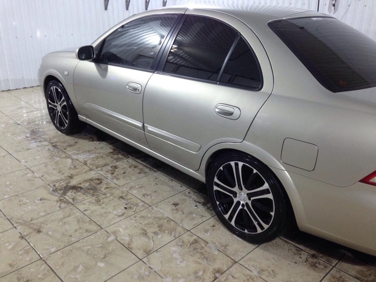 Ниссан Альмера Классик на дисках r17