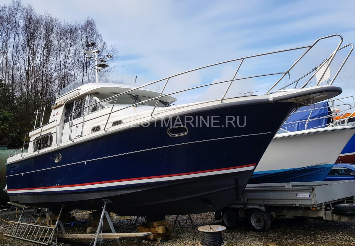 Нимбус 380 коммандер