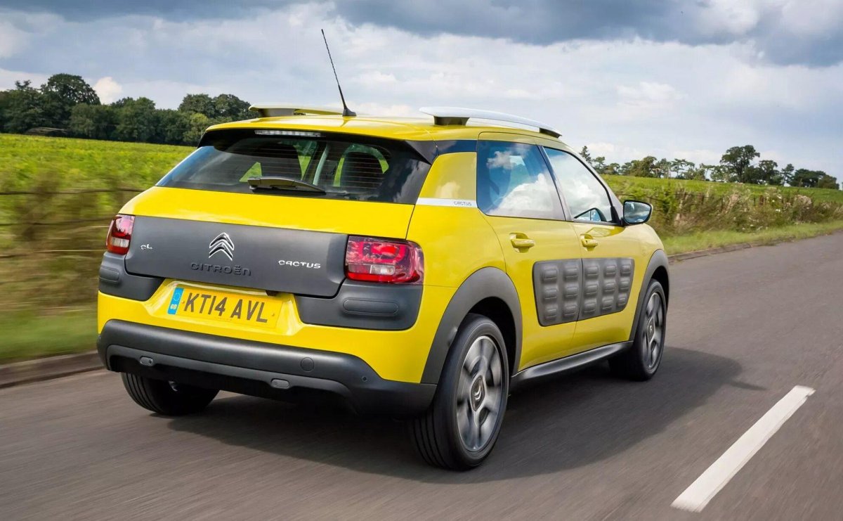 Citroen c4 Cactus Yellow