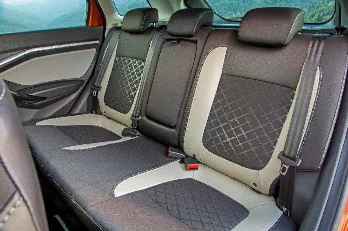 Lada Vesta 2015 салон сзади