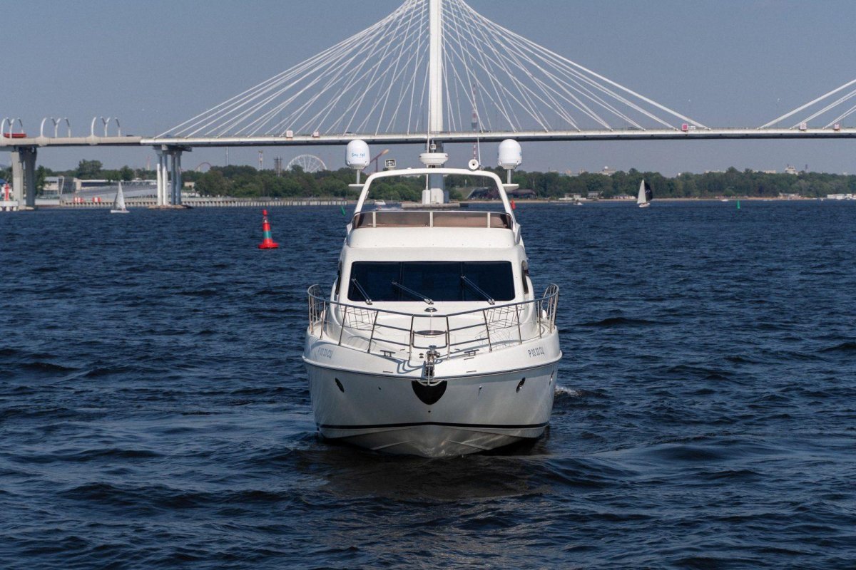 Azimut 55 Black Pearl