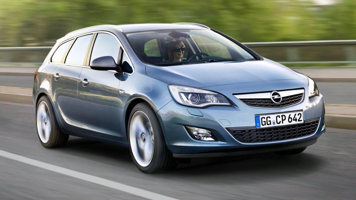 Opel Astra j