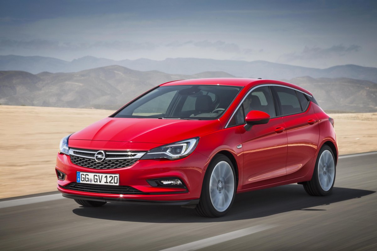 Opel Astra k 2015