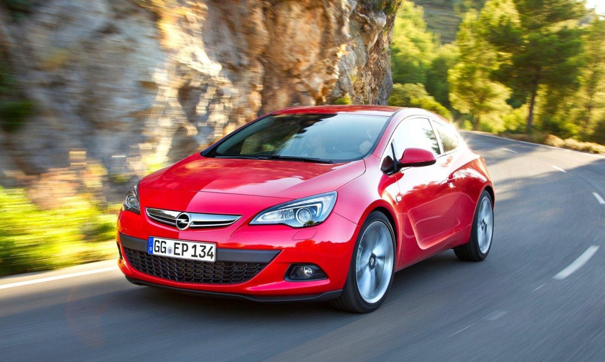 Opel Astra GTC
