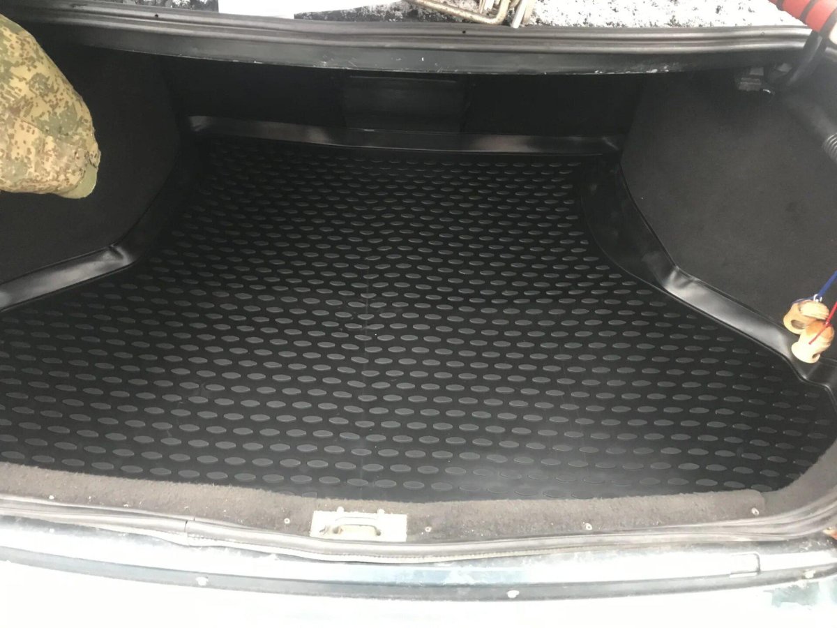 Коврик в багажник Приора универсал 2171