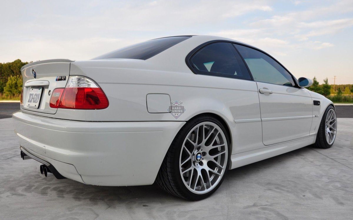 БМВ е46 седан белая