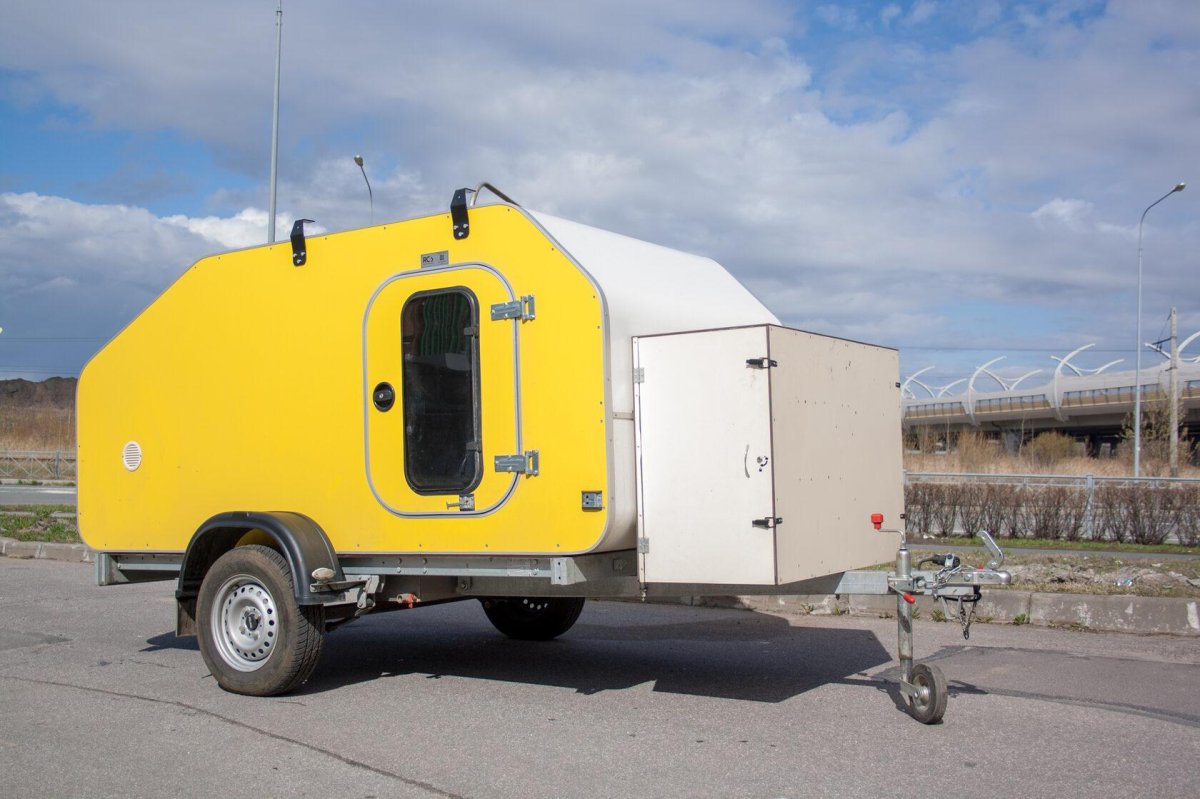 Ауди 100 кемпер