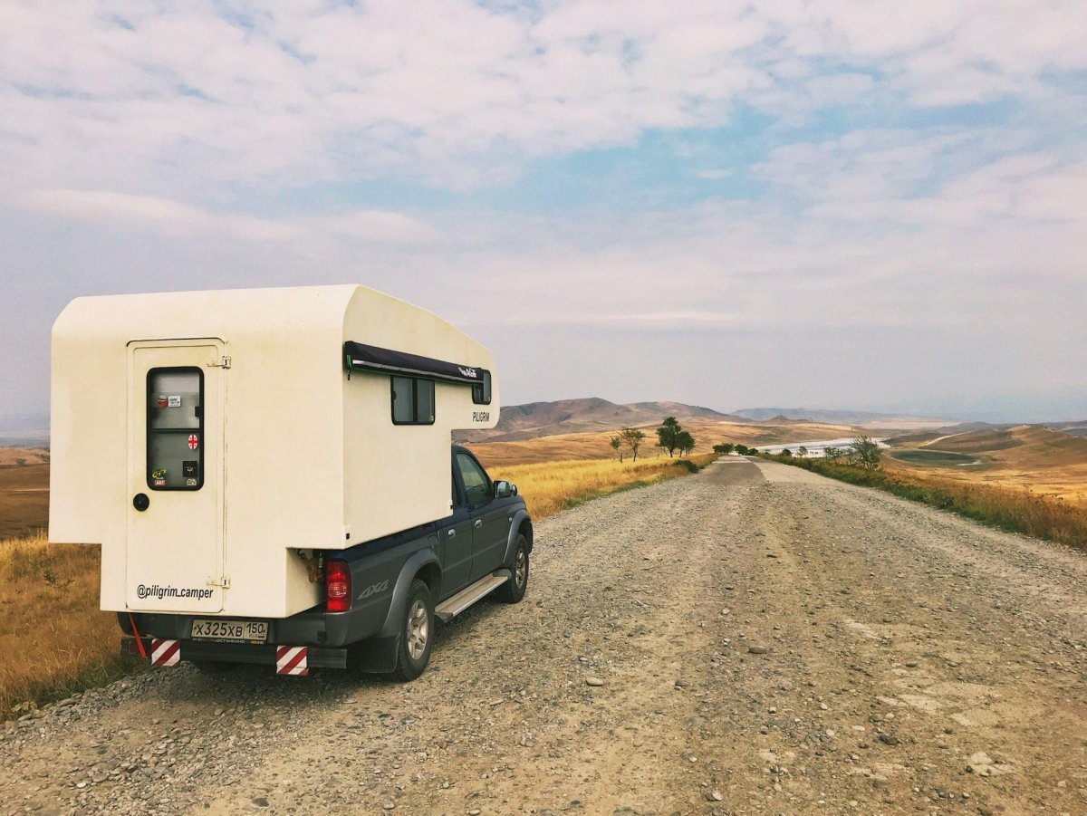 Кемпер Пилигрим 370l