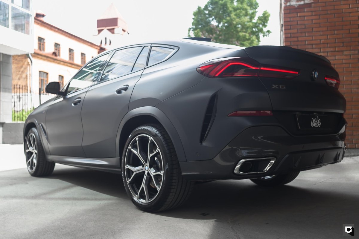 Матовый BMW x6 g06