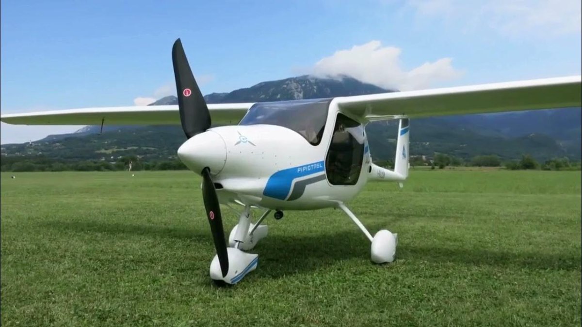 Электросамолет