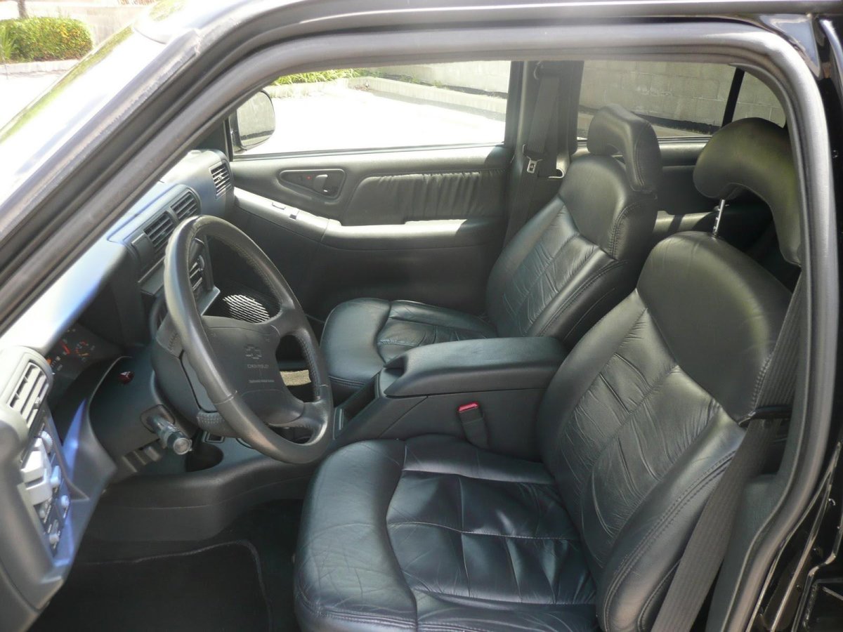 Chevrolet Blazer 1995 салон