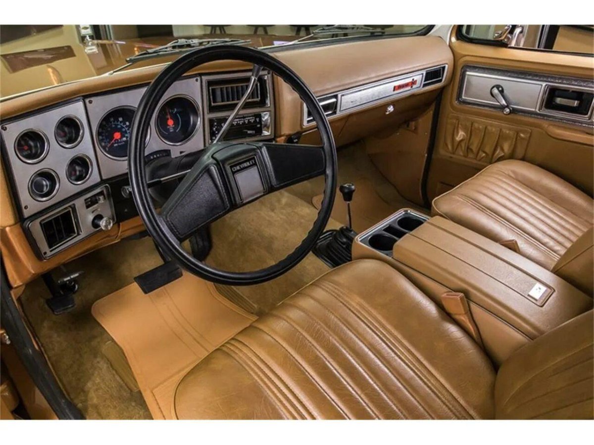 Chevrolet Blazer k5 салон