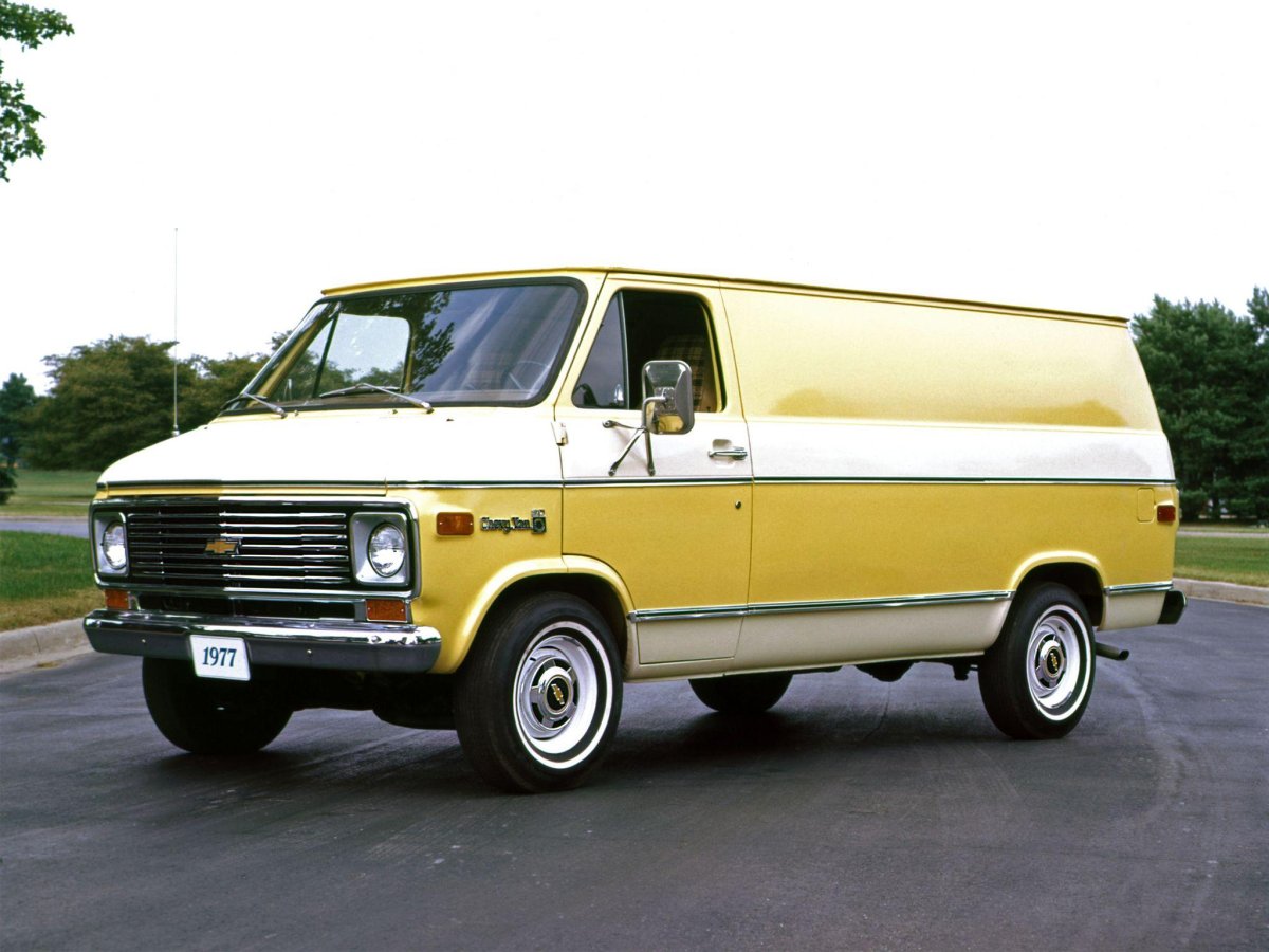 Фургоны Chevrolet chevy van