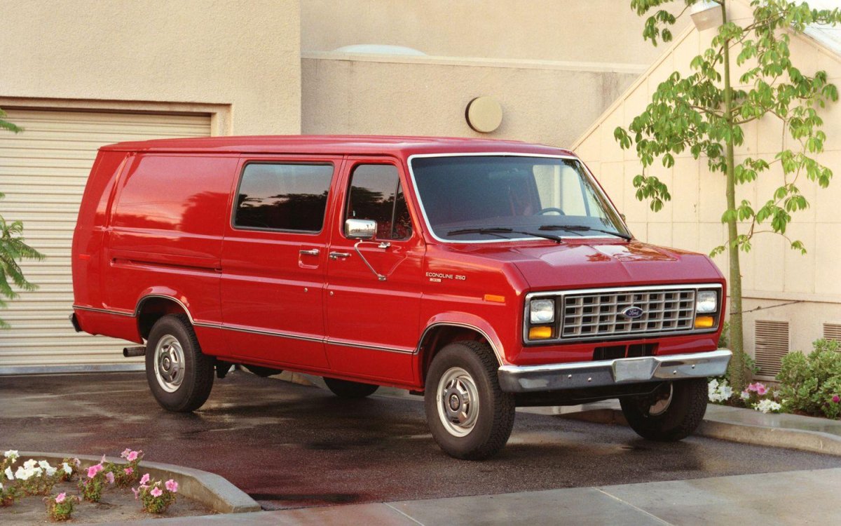 Ford Econoline 150
