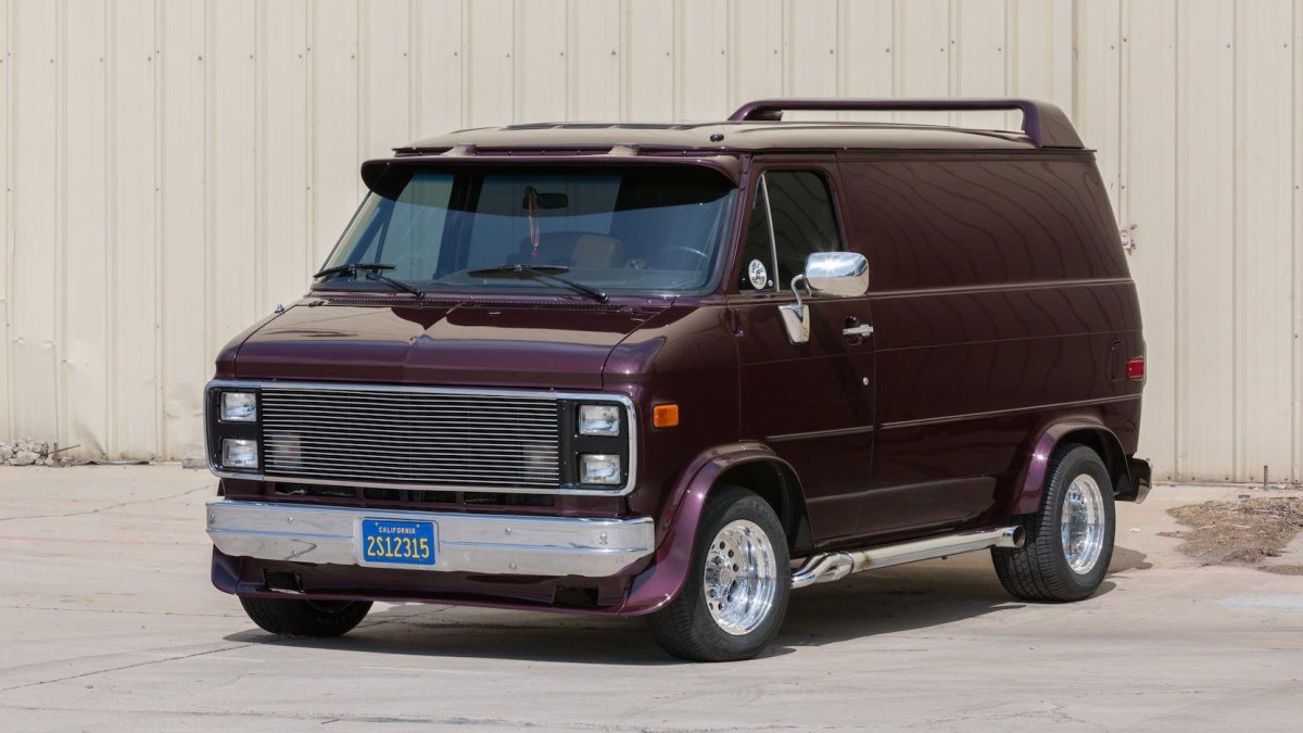 Фургоны Chevrolet chevy van