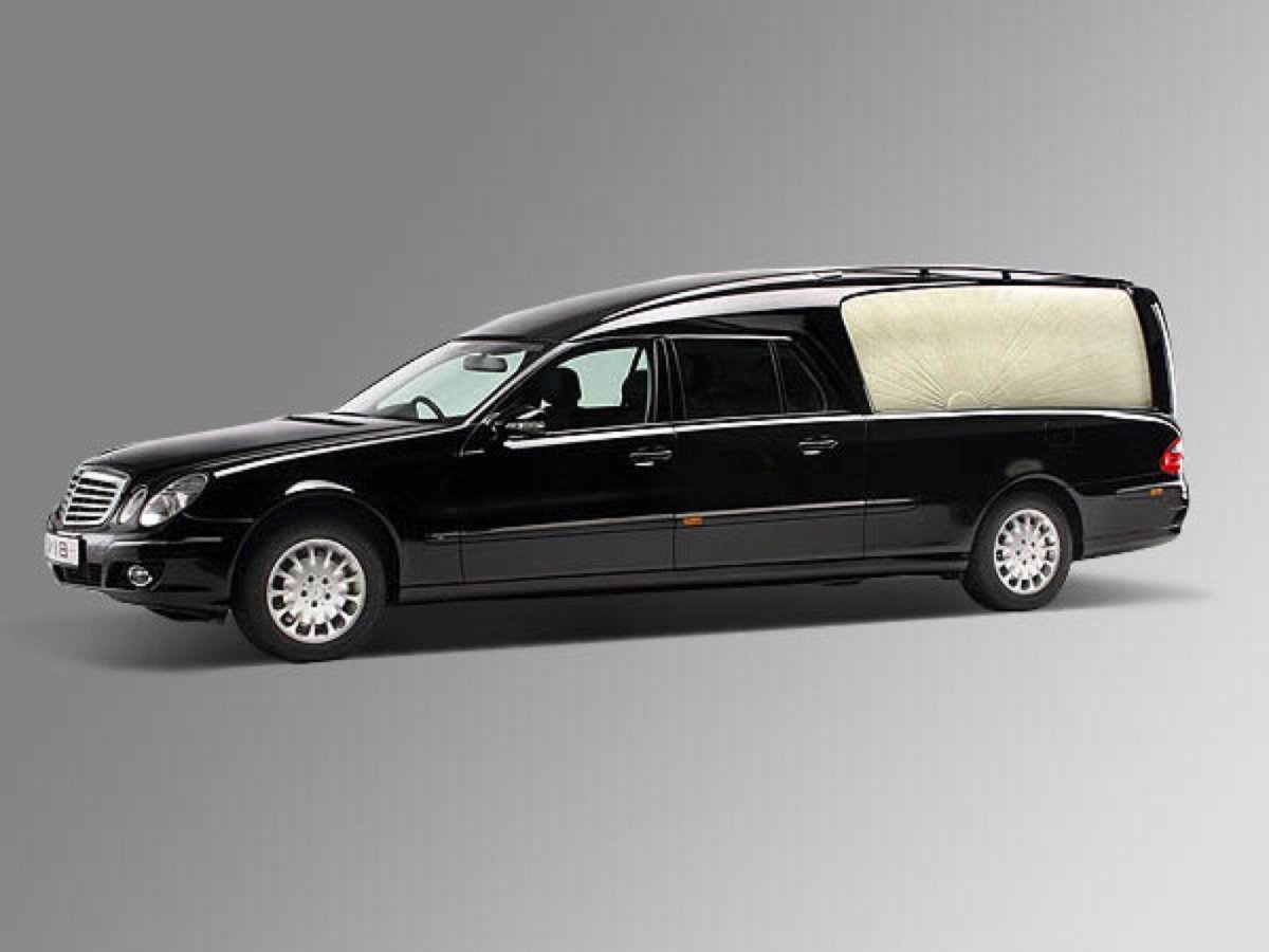 Taurus катафалк