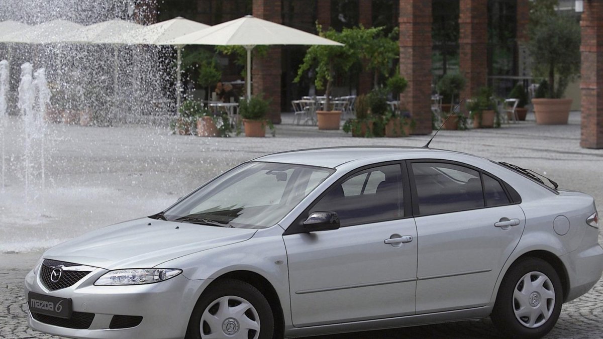 Mazda 6 2002