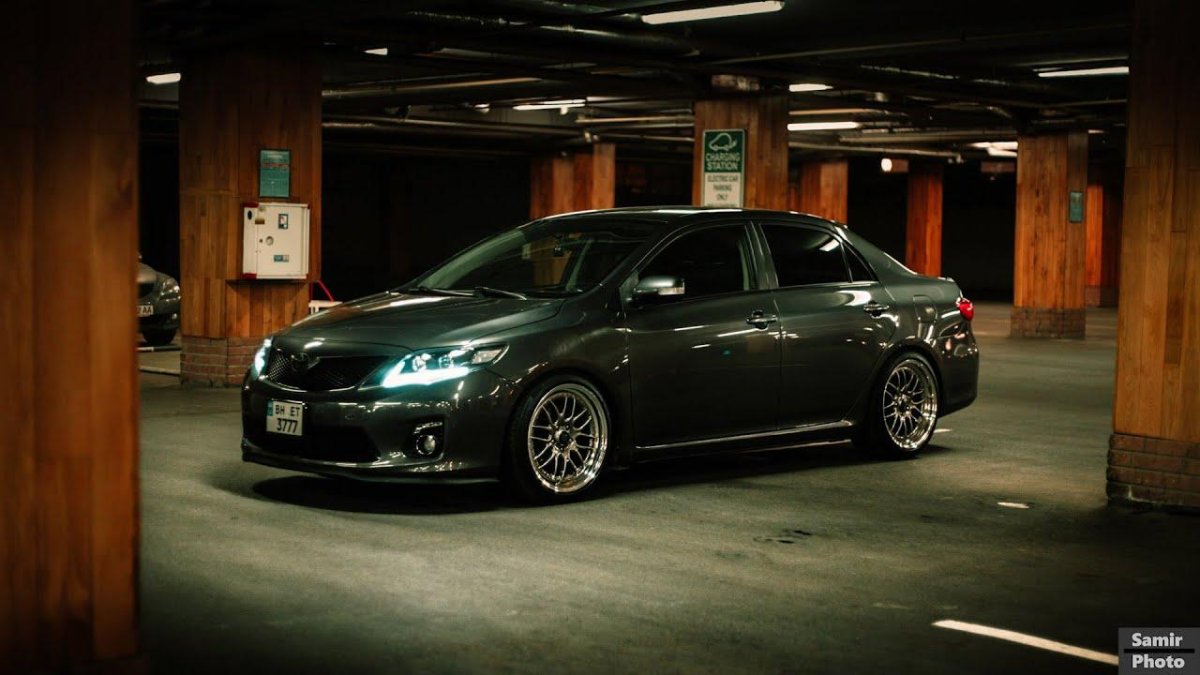 Toyota Corolla e150 stance
