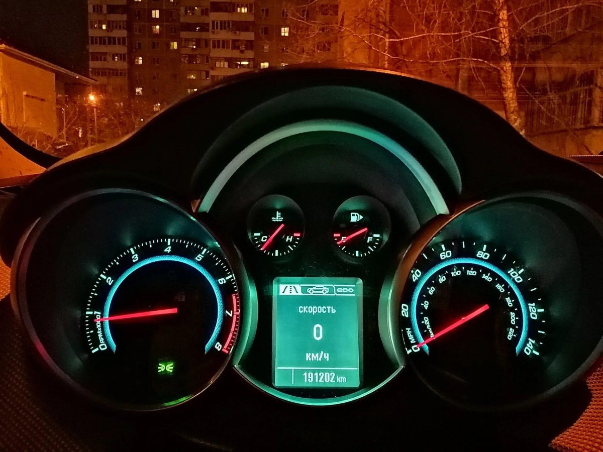 Приборная панель LTZ Cruze