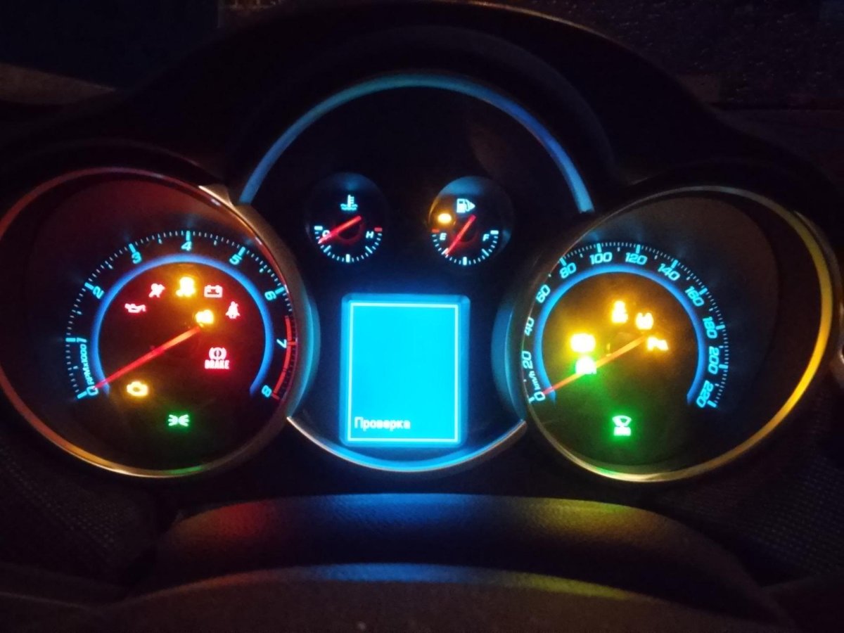 Приборка Шевроле Круз LTZ