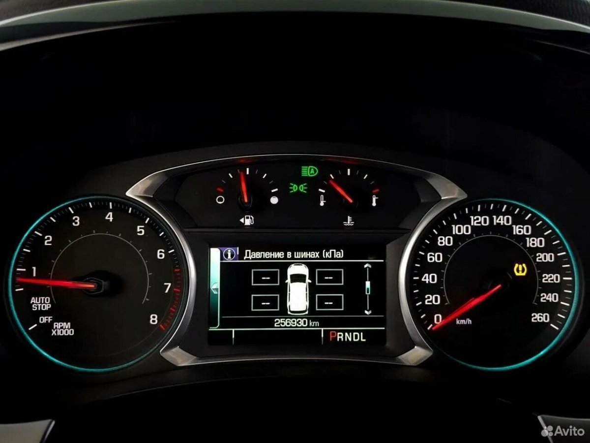Chevrolet Equinox приборная панель