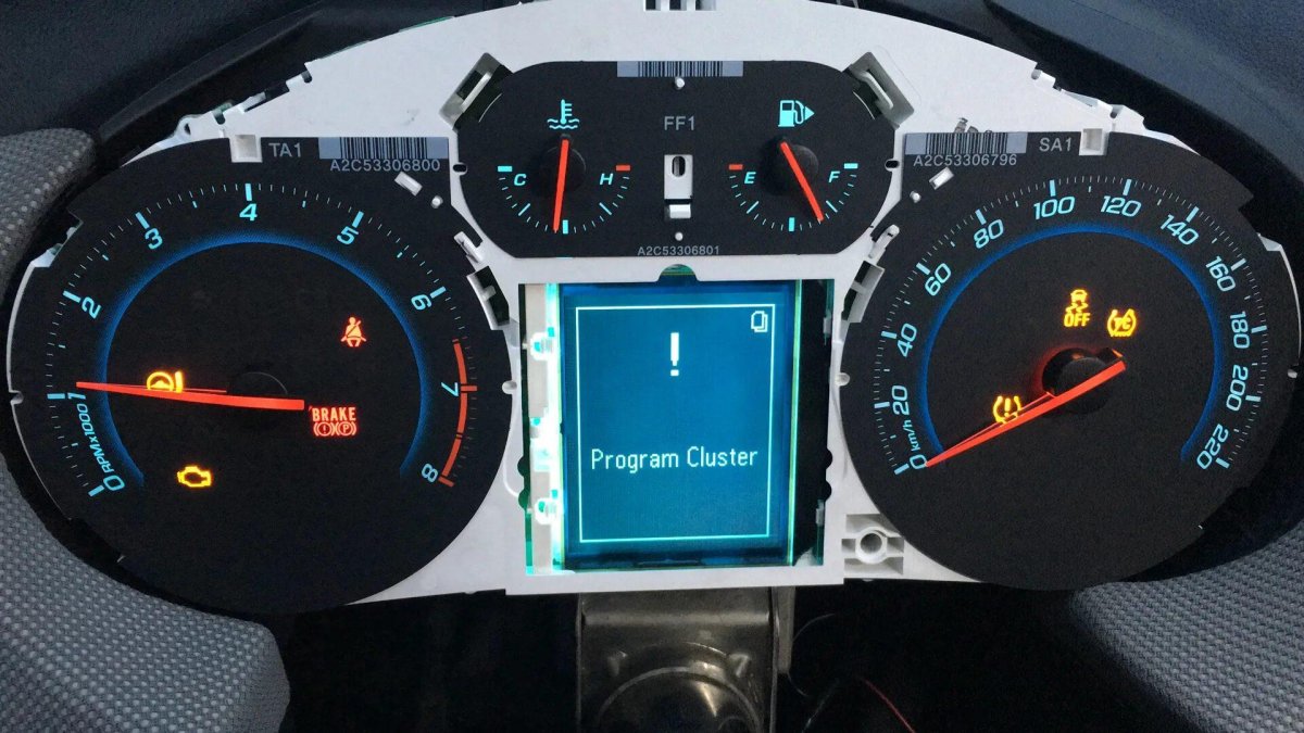 Приборная панель LTZ Cruze