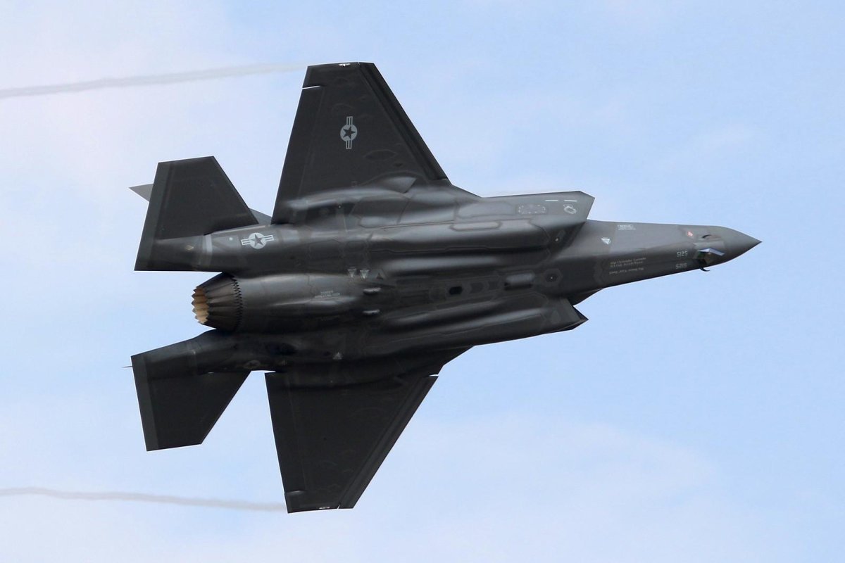 Истребитель ф 35