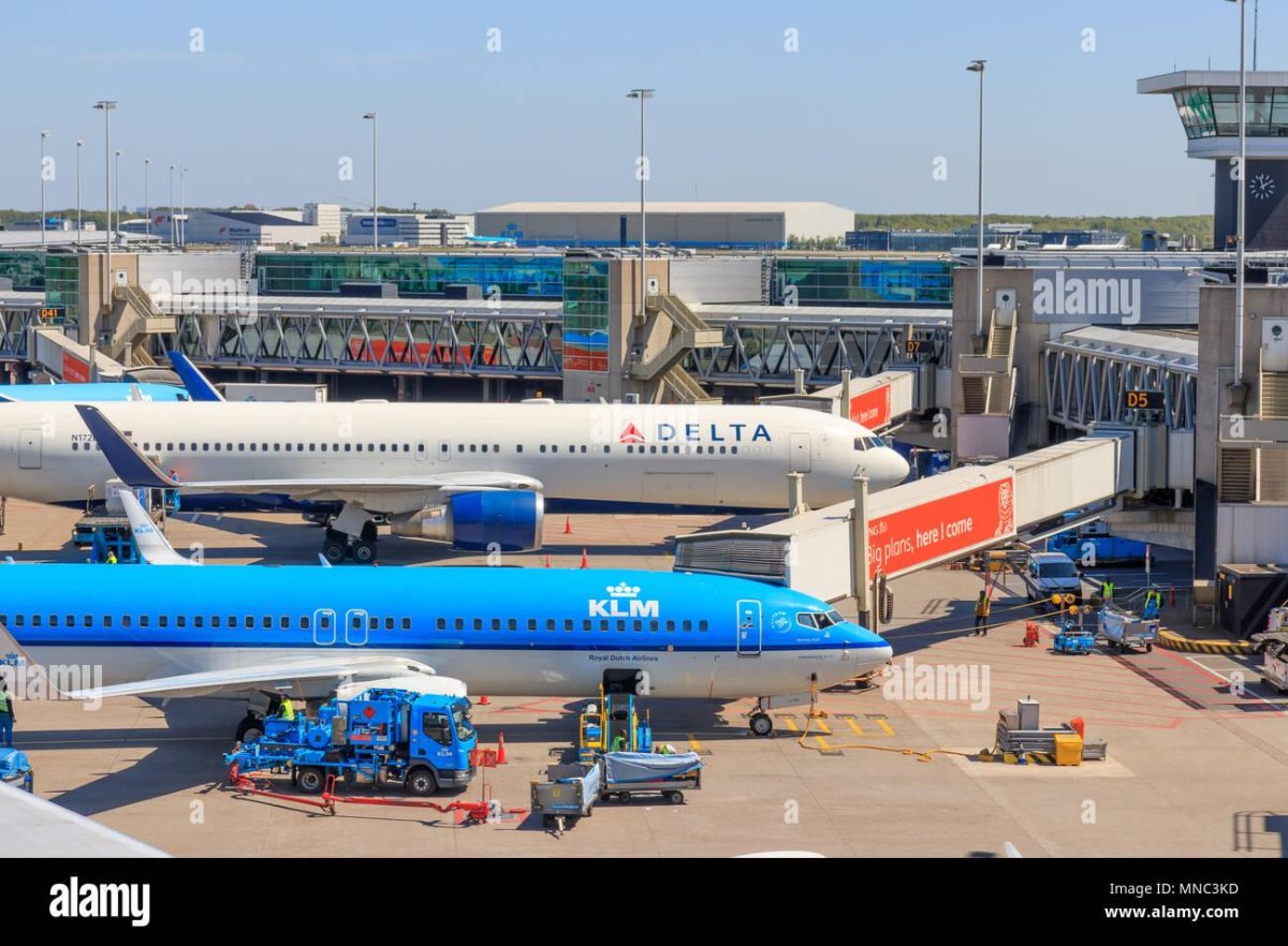 Транспорт аэропорта