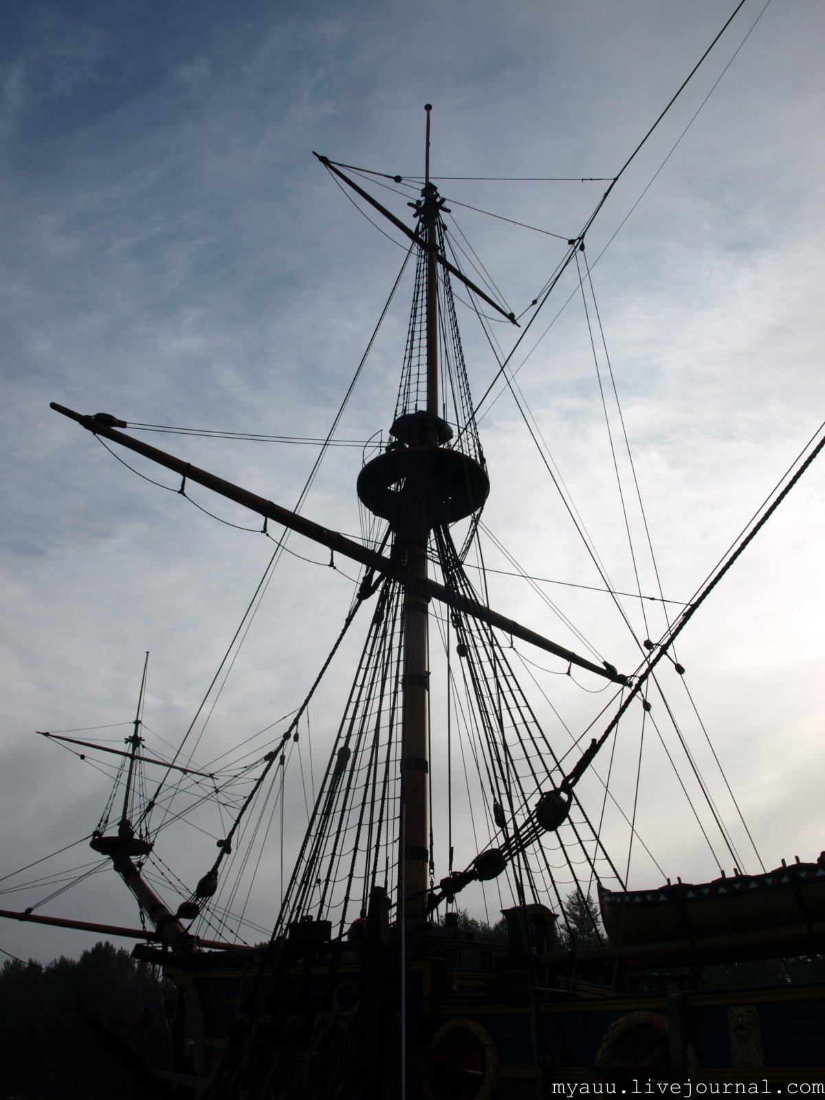 Грот мачта и бизань мачта