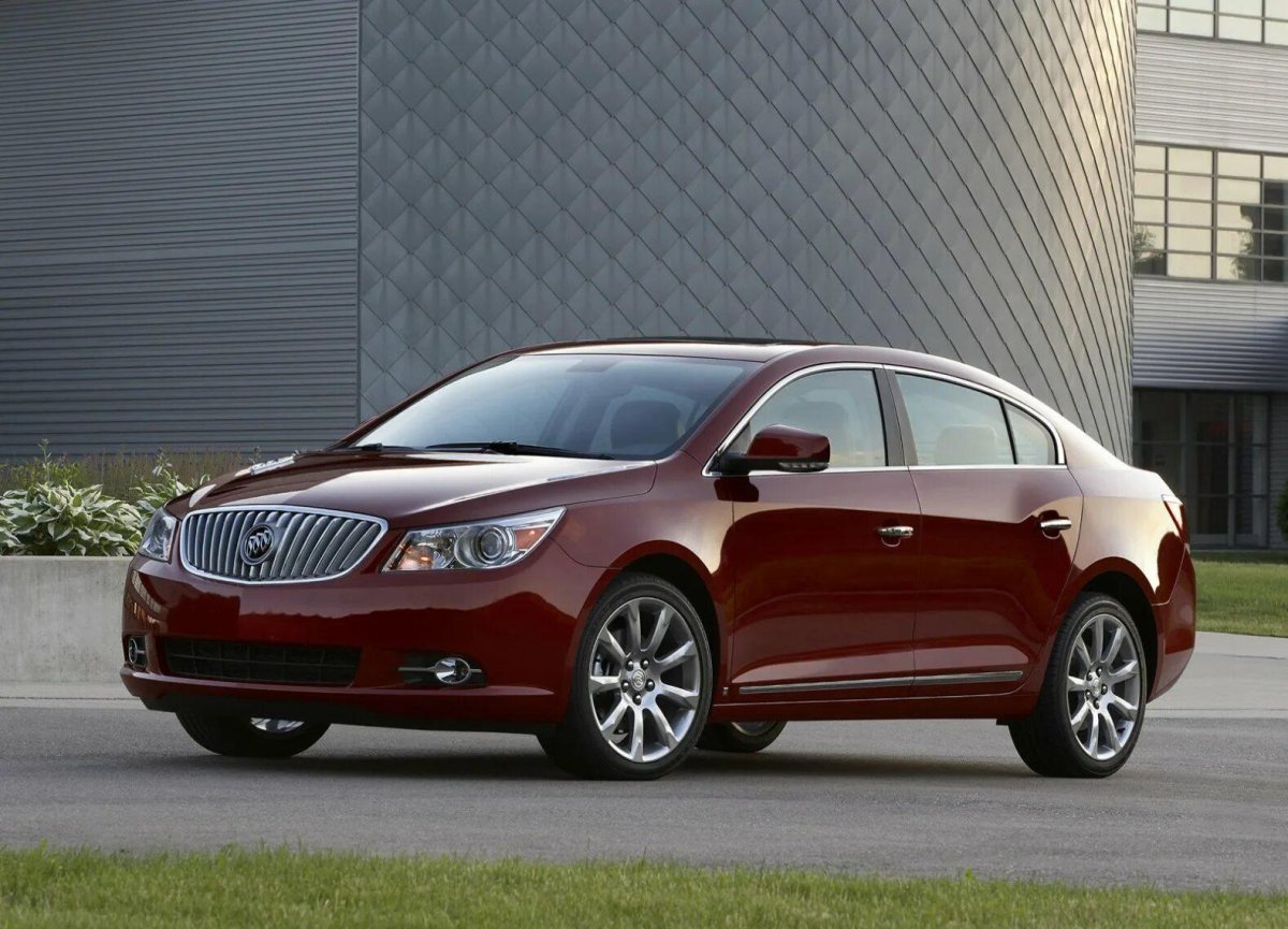 Buick Lacrosse 2010