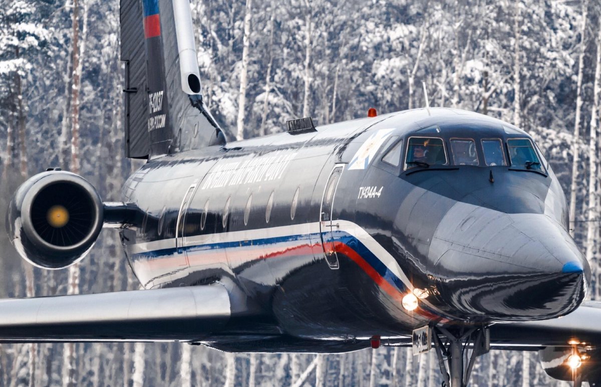 Ту-134 УБЛ черная Жемчужина