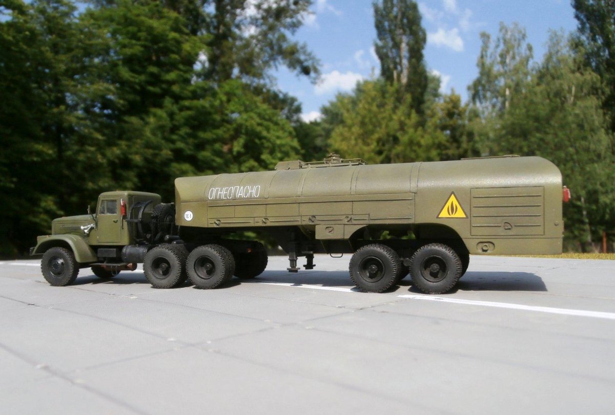 Топливозаправщик ТЗ-22 КРАЗ