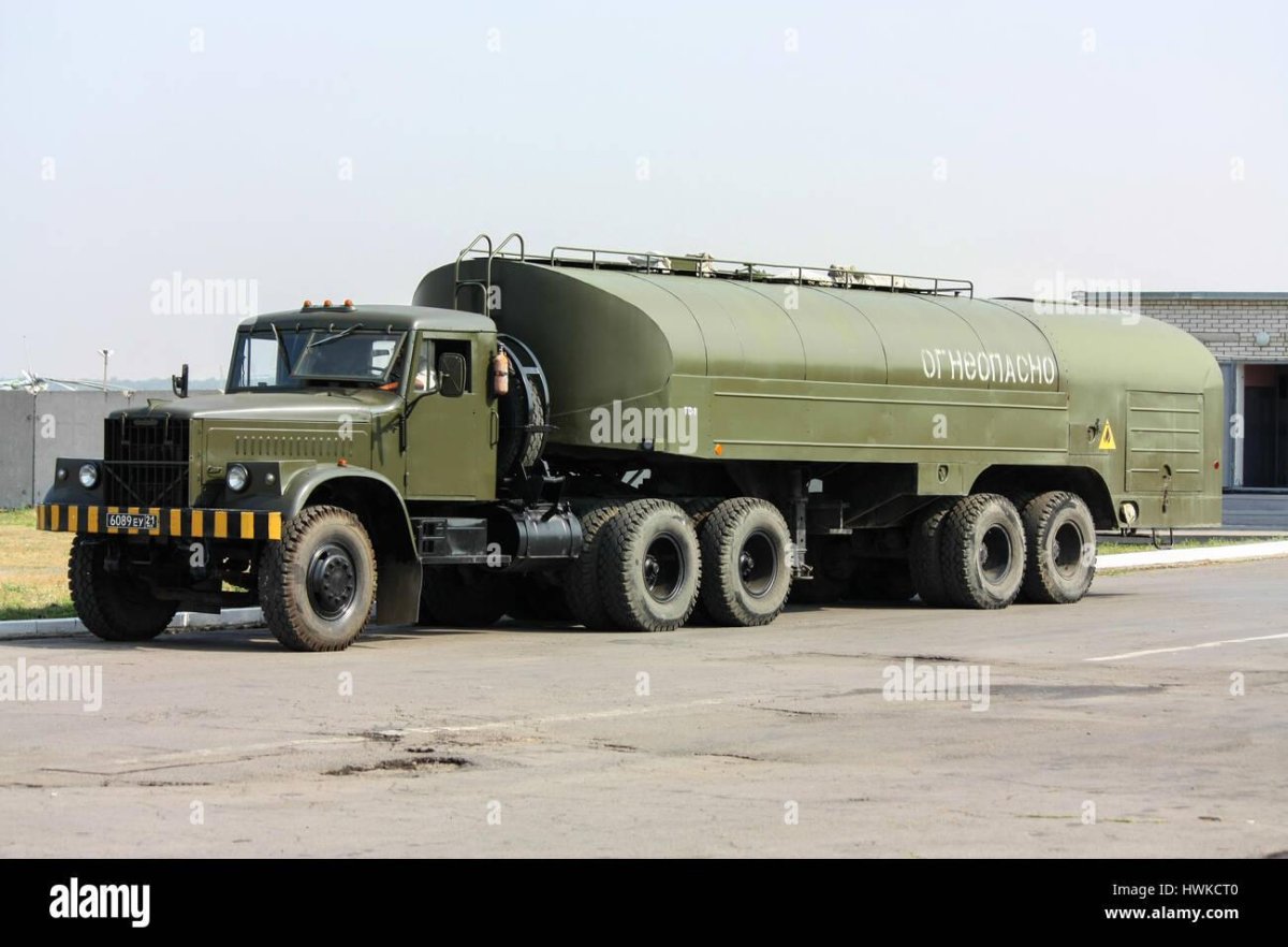 КРАЗ 258 седельный тягач ТЗ-22