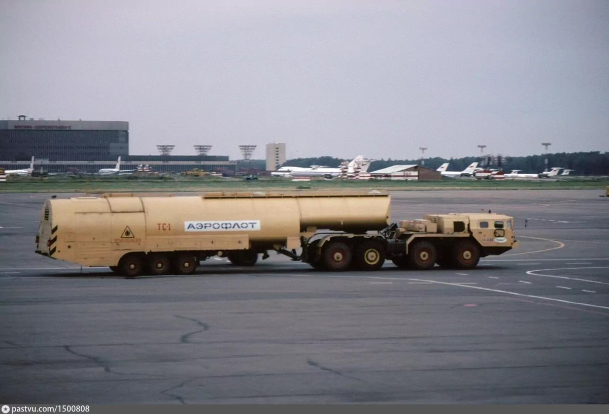 Топливозаправщик ТЗ-60