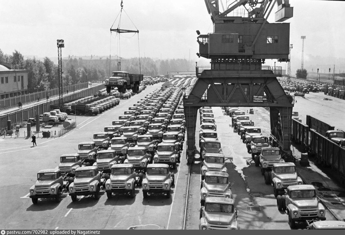 Завод Лихачева в Москве