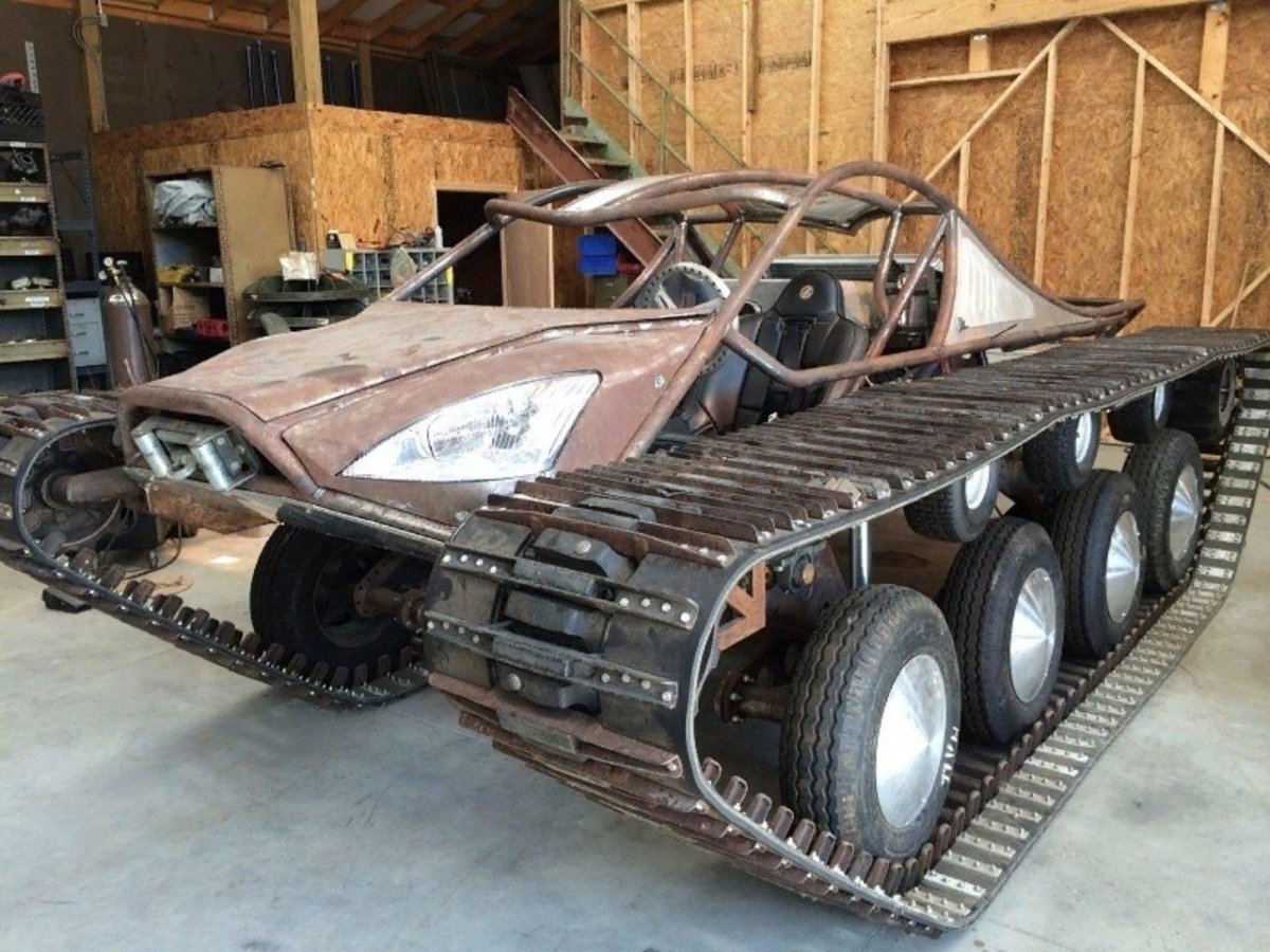 Вездеход Ripsaw ev3-f1