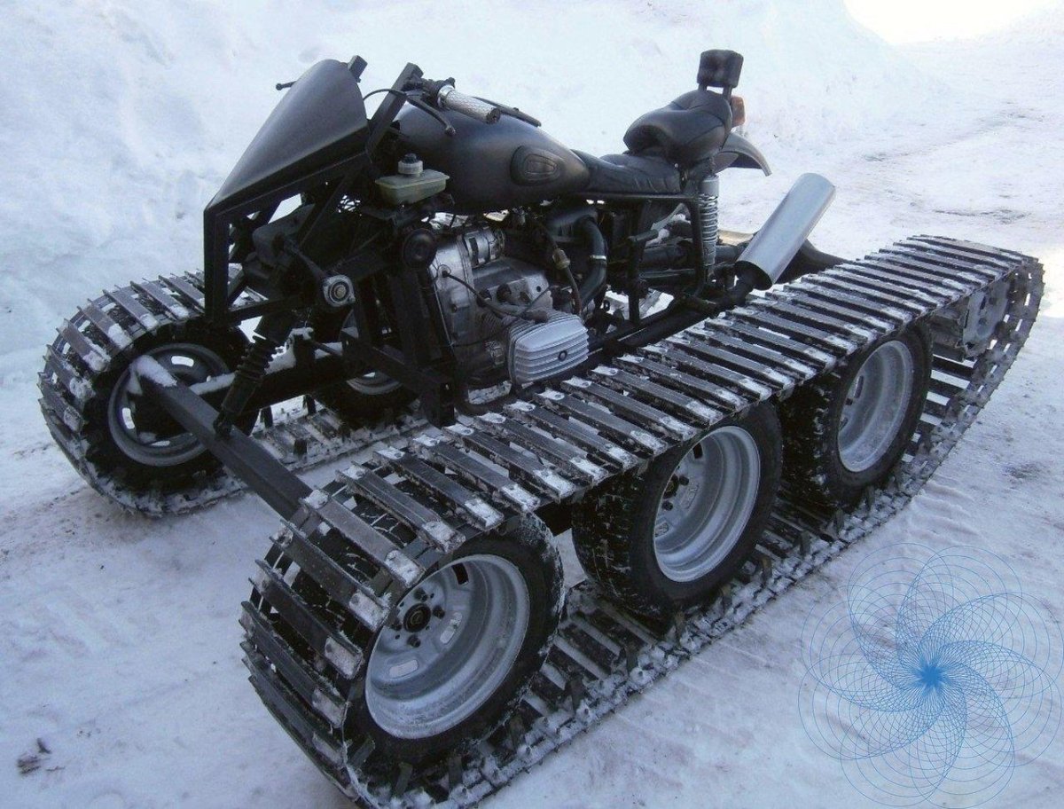 Гусеничный мотоцикл Урал