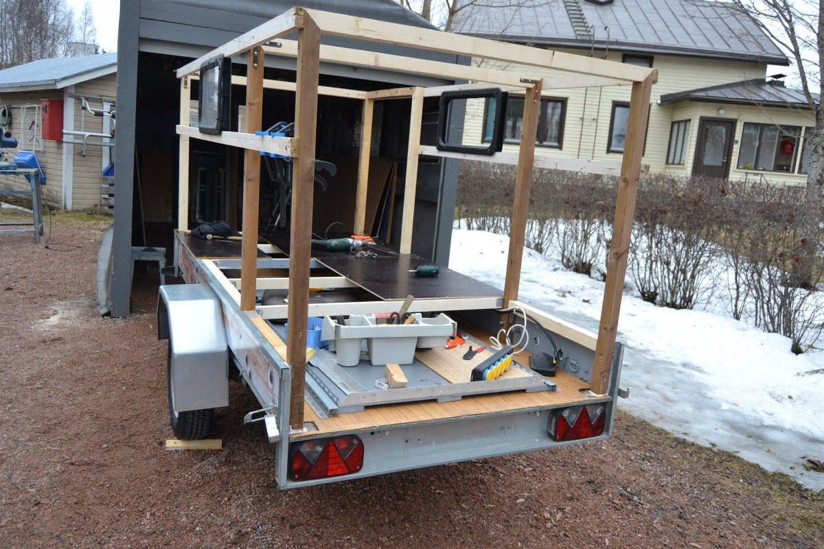 Прицеп МЗСА кемпер