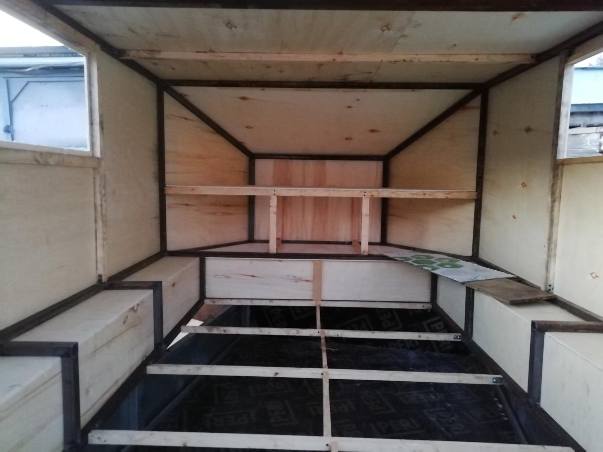 Съемный жилой модуль на прицеп для легкового автомобиля