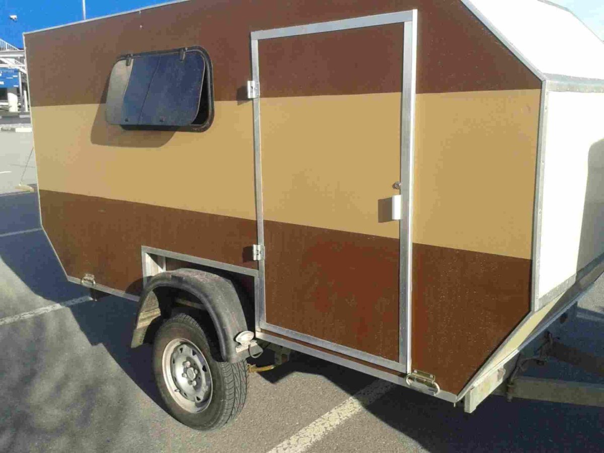 Прицеп кемпер