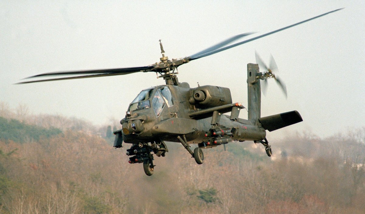 Вертолёт Ah-64a Apache