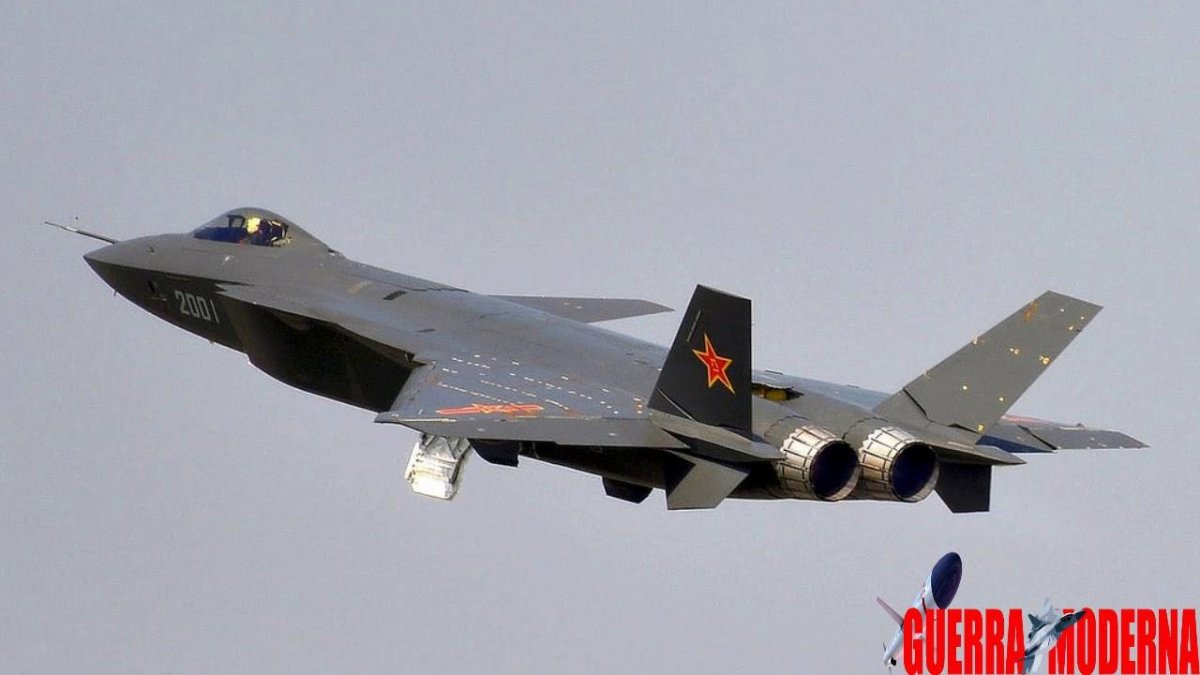 Китайский истребитель j-20
