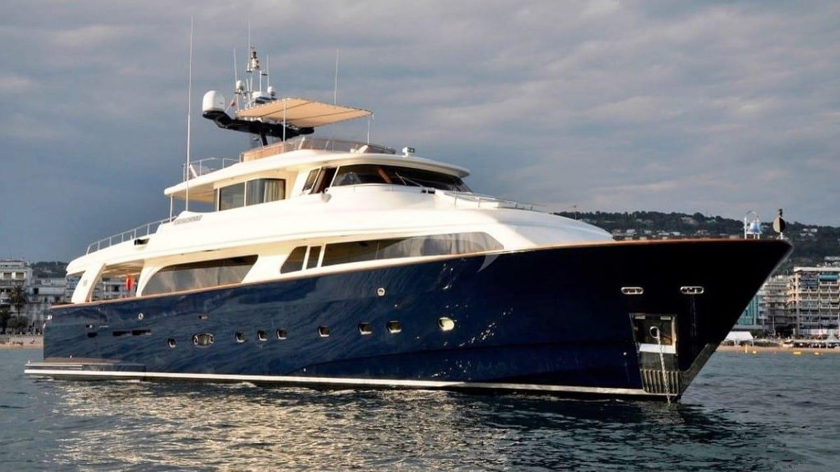 Яхта Navetta 30