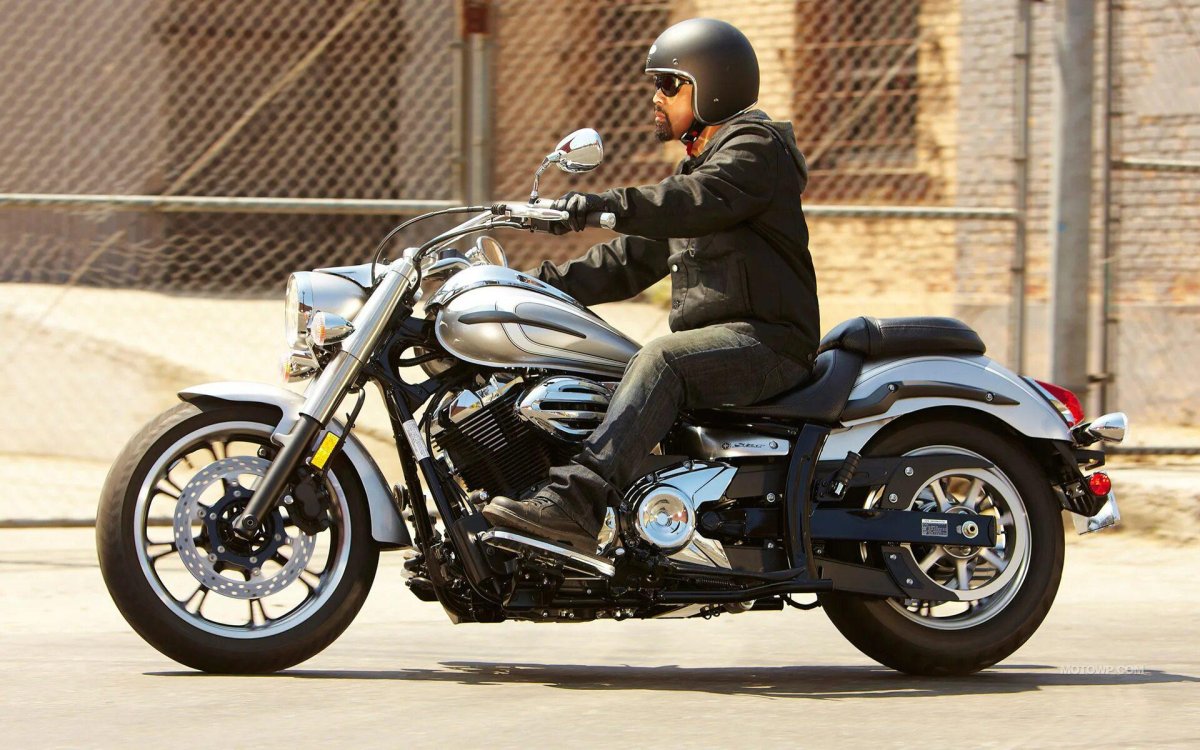 Yamaha XVS 950 V-Star