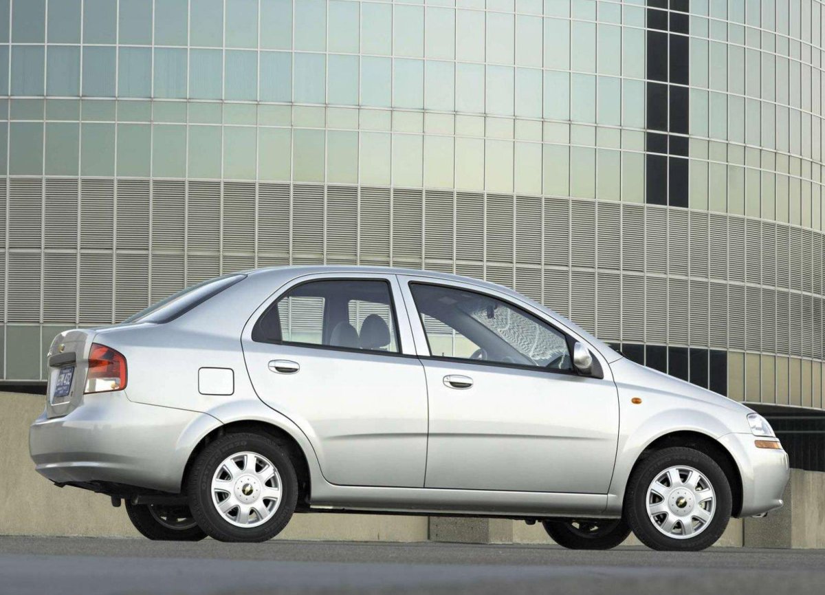 Chevrolet Aveo (t200)