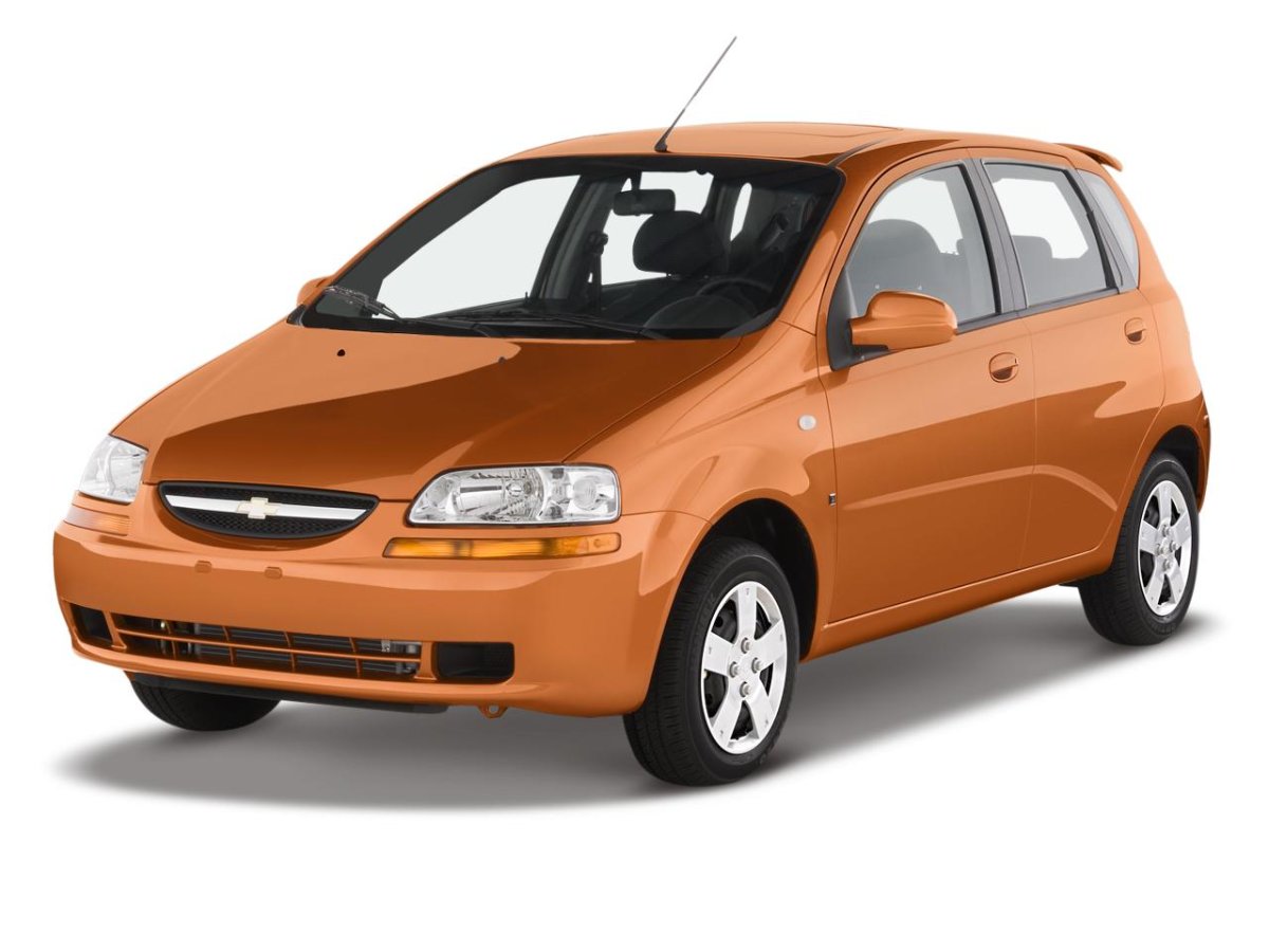Chevrolet Aveo t200 хэтчбек