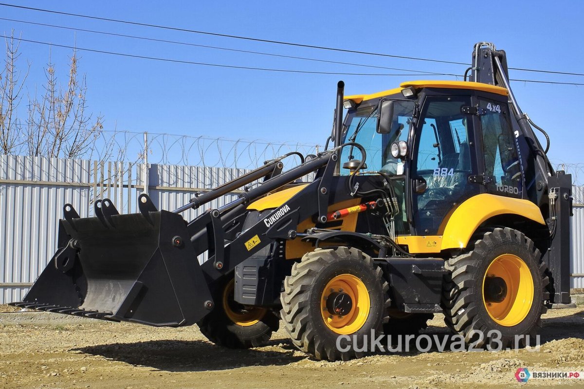 Cukurova 884 экскаватор погрузчик