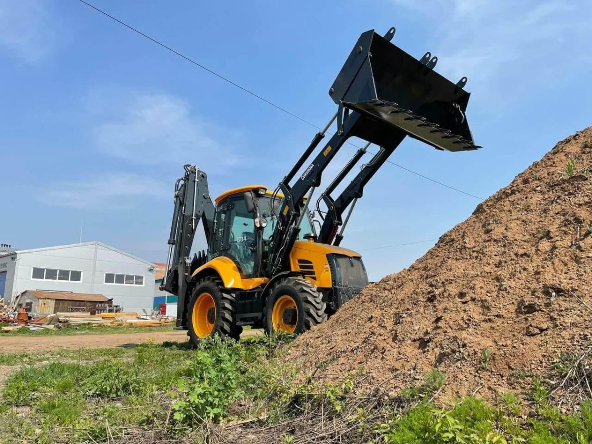 Экскаватор-погрузчик фронтальный Cukurova 884
