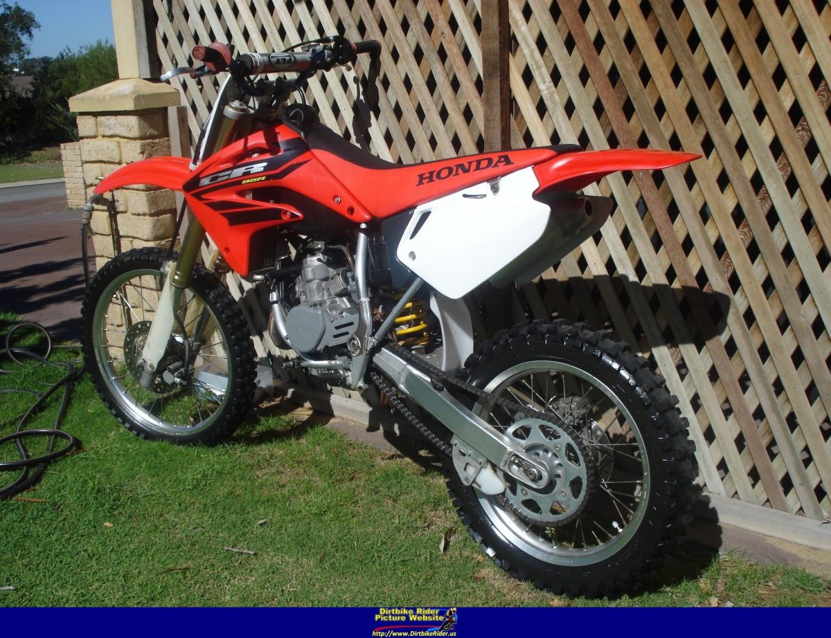 Honda cr85r