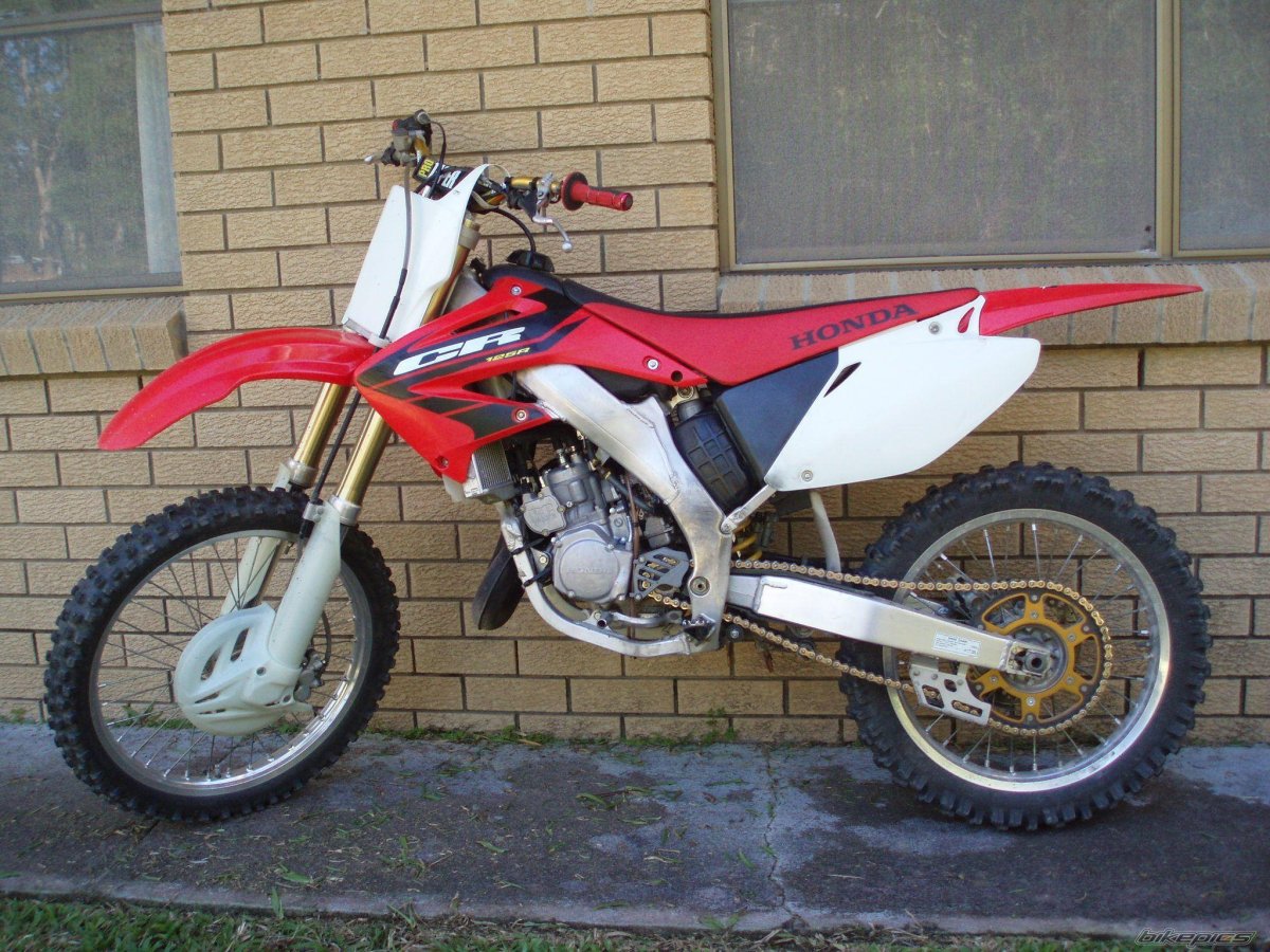 Honda cr125r